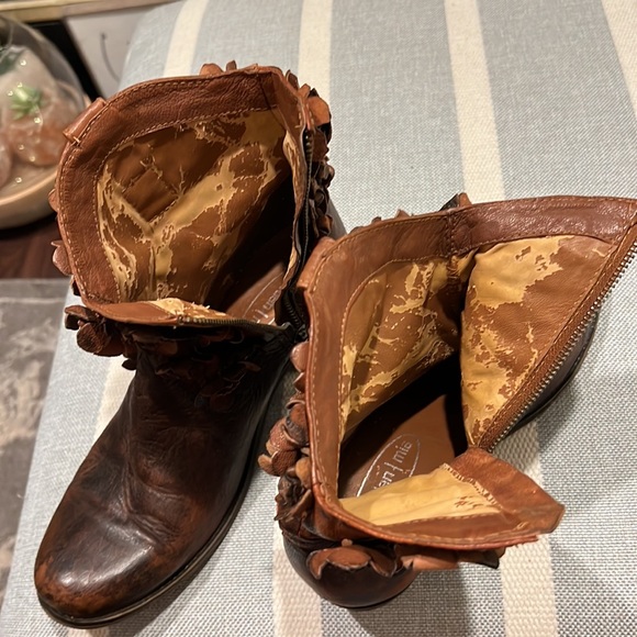 ♥️ANTHROPOLOGIE ♥️SHERIDAN l MIA ♥️Flowers Leather Ankle Boots Size 9 - Picture 15 of 16